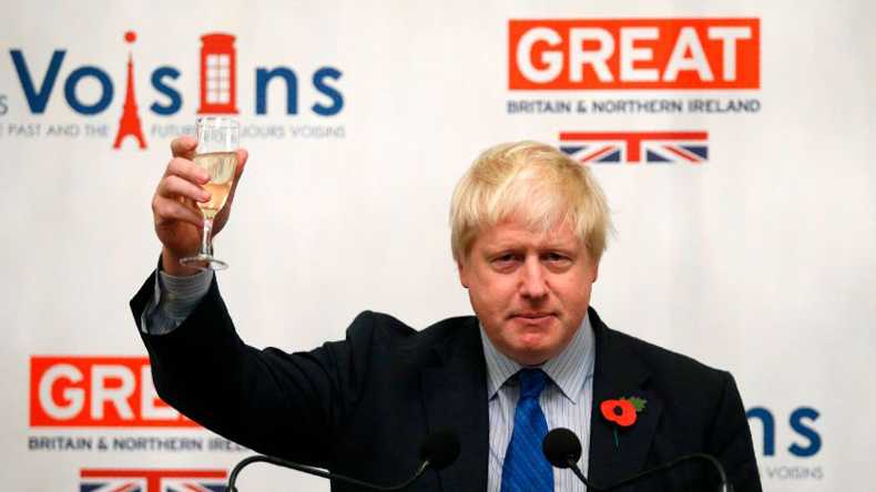 Boris Johnson offers a toast (Getty Images)