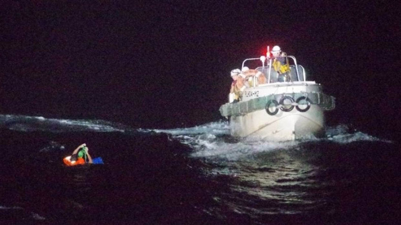 Japan Coast Guard rescuing survivor from Gulf Livestock 1. Credit Japan Coast Guard