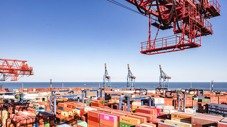 Hamburger Hafen und Logistik facility, Container Terminal Odessa