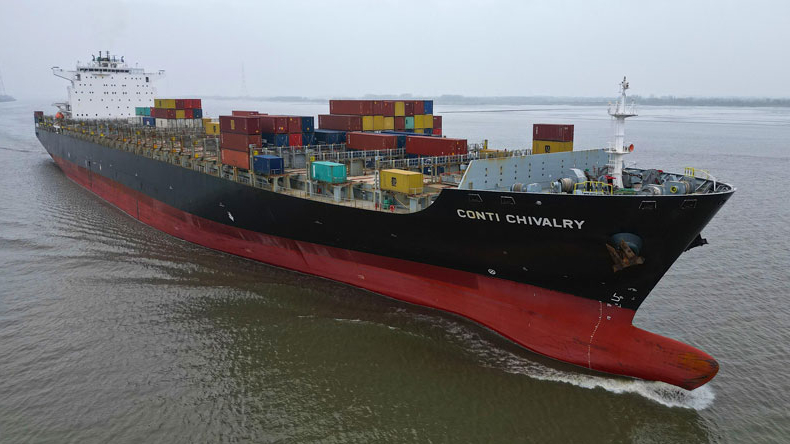 CPO Containerships post panamax  