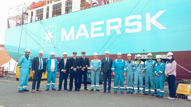 Delivery of first methanol fuel containership 