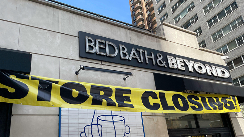 Bed Bath & Beyond store closing in New York City