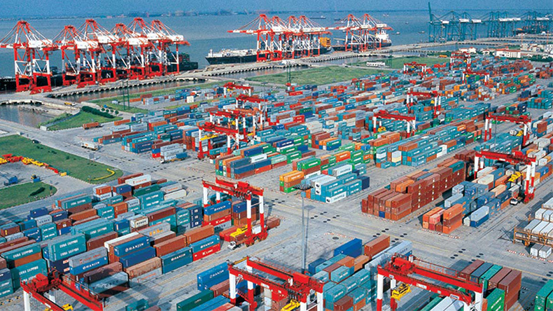 Shanghai container port