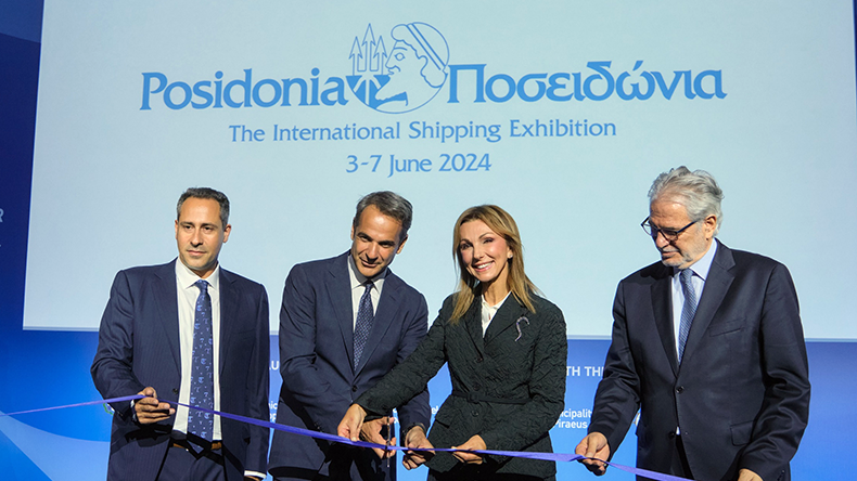 (left to right) Posidonia managing director Theodore Vokos, Prime minister Kyriakos Mitsotakis, UGS president Melina Travlos and shipping minister Christos Stylianides