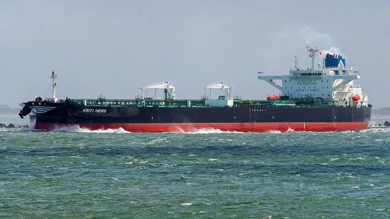 Suzemax Crude oil tanker Kriti Hero at Rotterdam Credit: Hasenpusch Photo 