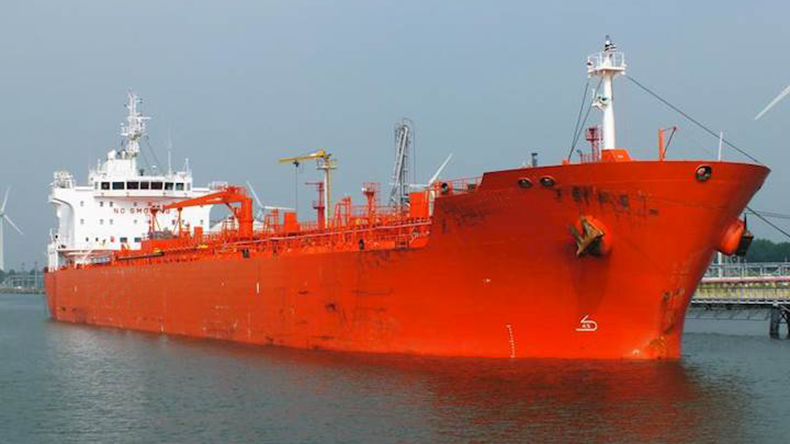 Combined chemical and oil tanker Isolde 